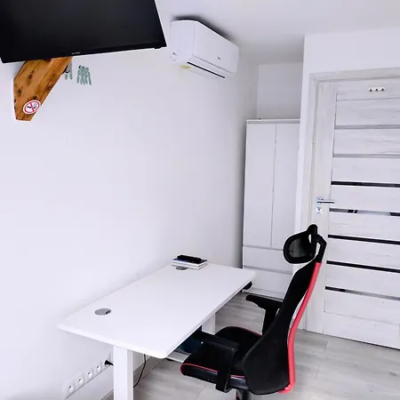 Apartment Sleep In Center